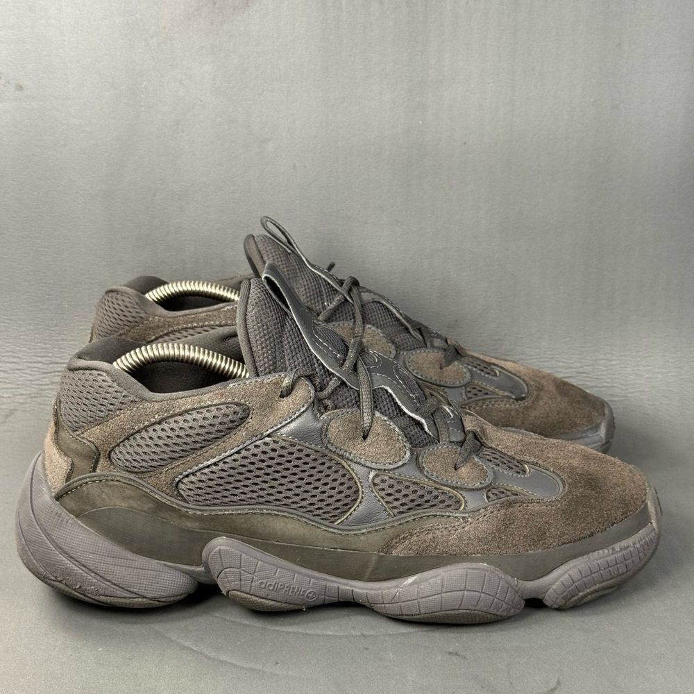 adidas Yeezy 500 “Clay Brown” athletic sneaker shoes men’s size 11